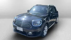 Midnight black metallic Usata 2018 Mini Cooper Countryman SUV | 19.950 € (Buon prezzo)