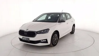 Usata Skoda Fabia Style 80 CV (58 kW) 2024 Bianco metallizzato Utilitaria