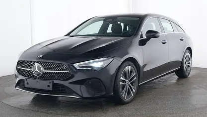 Usata Mercedes CLA180 Advanced Plus 136 CV (100 kW) 2025 Nero Berlina