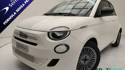 Nuova Fiat 500 Icon 65 CV (47 kW) 2026 Bianco Berlina