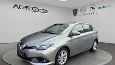 Grigio Usata 2017 Toyota Auris Cool Tre volumi | 9500 €