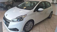Usata 2019 Peugeot 208 Active Due volumi | 10.200 € (Super prezzo)