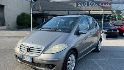 Usata Mercedes A170 Elegance 116 CV (85 kW) 2007 Grigio Berlina