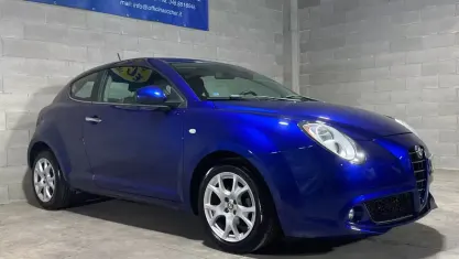 Usata Alfa Romeo MiTo Distinctive 105 CV (77 kW) 2009 Bluazzurro Utilitaria