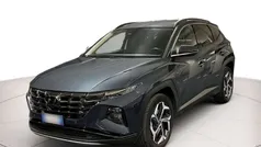 Grigio metall. Usata 2022 Hyundai Tucson SUV | 26.900 € (Buon prezzo)