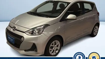 Argento metallizzato Usata 2019 Hyundai i10 Due volumi | 9100 € (Buon prezzo)