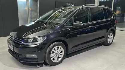 Nero Usata 2021 VW Touran Business Monovolume | 24.500 € (Buon prezzo)