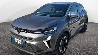 Usata 2025 Renault Captur Techno SUV | 23.800 € (Buon prezzo)