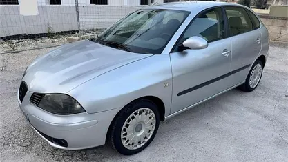 Usata Seat Ibiza 75 CV (55 kW) 2003 Utilitaria