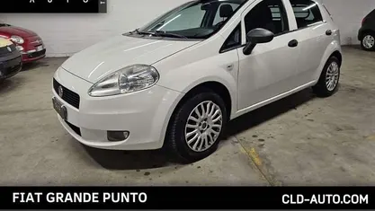 Bianco Usata 2010 Fiat Grande Punto Due volumi | 3800 € (Buon prezzo)