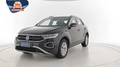 Usata 2024 VW T-Roc Life SUV | 30.300 € (Buon prezzo)