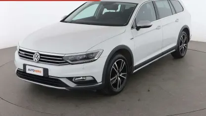 Usata VW Passat Alltrack 190 CV (139 kW) 2019 Bianco Station wagon