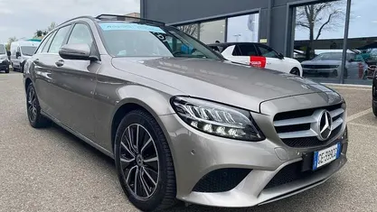 Usata Mercedes C220 Business 194 CV (142 kW) 2021 Grigio Station wagon
