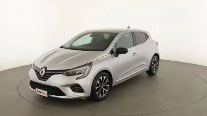 Usata Renault Clio Techno 91 CV (66 kW) 2023 Argento Utilitaria