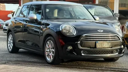 Usata Mini One D 95 CV (69 kW) 2016 Nero Utilitaria