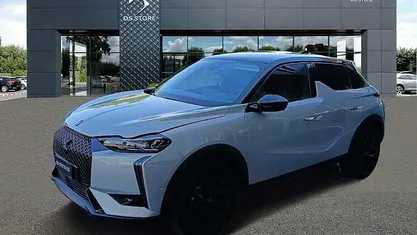 Usata DS Automobiles DS3 Performance 131 CV (96 kW) 2024 Grigio cristallo SUV