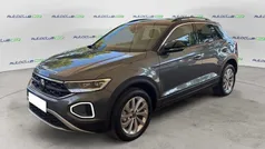Grigio Nuova 2025 VW T-Roc Life SUV | 30.900 € (Buon prezzo)