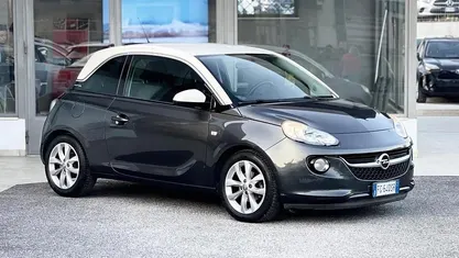 Usata Opel Adam 69 CV (50 kW) 2016 Grigio Utilitaria