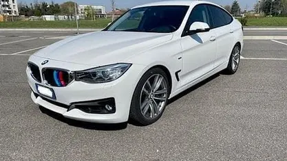 Usata BMW 320 Sport Line 184 CV (135 kW) 2013 Bianco Berlina