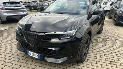 Usata Alfa Romeo Junior 145 CV (106 kW) 2025 SUV