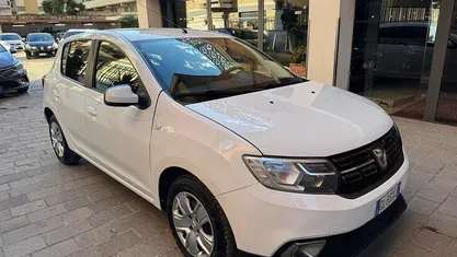 Usata Dacia Sandero 90 CV (66 kW) 2019 Berlina