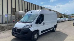 Bianco(met.) Usata 2022 Fiat Ducato Furgone | 19.900 € (Buon prezzo)