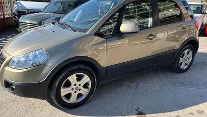 Usata Fiat Sedici 120 CV (88 kW) 2006 SUV