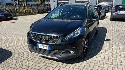 Usata Peugeot 2008 Active 102 CV (75 kW) 2018 SUV