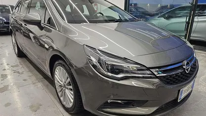 Usata Opel Astra S 110 CV (80 kW) 2017 Grigio Station wagon
