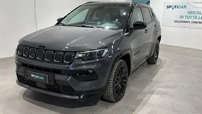Grigio Usata 2023 Jeep Compass SUV | 26.000 € (Buon prezzo)