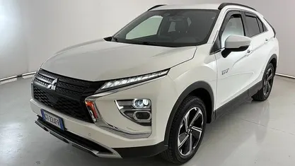 Bianco Usata 2024 Mitsubishi Eclipse Cross Intense SUV | 22.900 € (Buon prezzo)