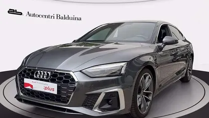 Grigio daytona perla Usata 2024 Audi A5 Sportback S-Line Due volumi | 52.900 € (Molto cara)