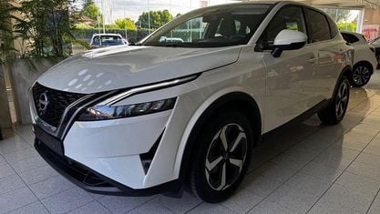 Begagnad Nissan Qashqai N-Connecta 140 HK (102 kW) 2024 Vit SUV