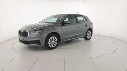 Usata Skoda Fabia Ambition 65 CV (47 kW) 2023 Grigio graphite metallizzato Utilitaria