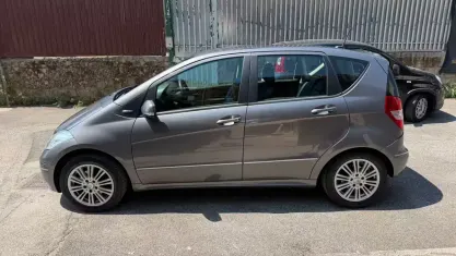 Usata Mercedes A160 Edition 95 CV (69 kW) 2009 Grigio Berlina