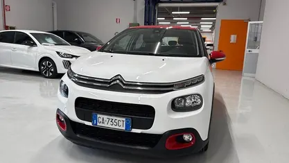 Bianco Usata 2020 Citroën C3 PureTech Due volumi | 10.900 € (Buon prezzo)