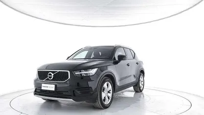 Nero Usata 2021 Volvo XC40 Momentum SUV | 21.577 € (Super prezzo)