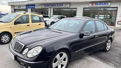 Usata 2002 Mercedes E270 Avantgarde Tre volumi | 2990 € (Super prezzo)