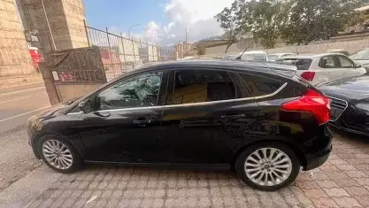 Usata Ford Focus Titanium 115 CV (84 kW) 2011 Nero Berlina