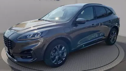 Usata Ford Kuga ST-Line X 225 CV (165 kW) 2023 Magnetic grey SUV