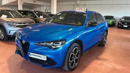 Usata Alfa Romeo Stelvio Veloce 210 CV (154 kW) 2024 Blu SUV