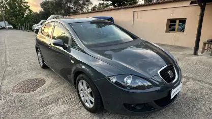 Usata Seat Leon Stylance 105 CV (77 kW) 2006 Grigio Utilitaria