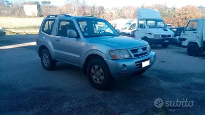 Usata Mitsubishi Pajero 160 CV (117 kW) 2004 SUV