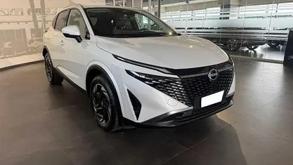 Usata Nissan Qashqai N-Connecta 158 CV (116 kW) 2025 SUV