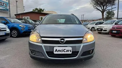 Usata Opel Astra Club 90 CV (66 kW) 2006 Grigio Station wagon