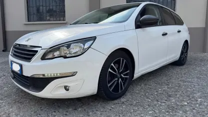 Usata Peugeot 308 Business-Line 92 CV (67 kW) 2015 Bianco Station wagon