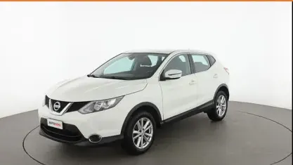 Usata Nissan Qashqai Acenta 116 CV (85 kW) 2016 Bianco SUV