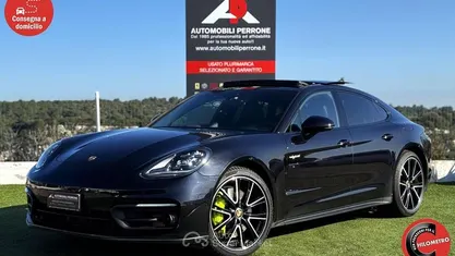 Usata Porsche Panamera Platinum Edition 462 CV (339 kW) 2022 Berlina