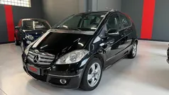 Nero Usata 2008 Mercedes A180 Avantgarde Tre volumi | 2390 € (Buon prezzo)