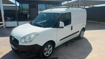 Usata Fiat Doblò 105 CV (77 kW) 2013 Bianco Monovolume